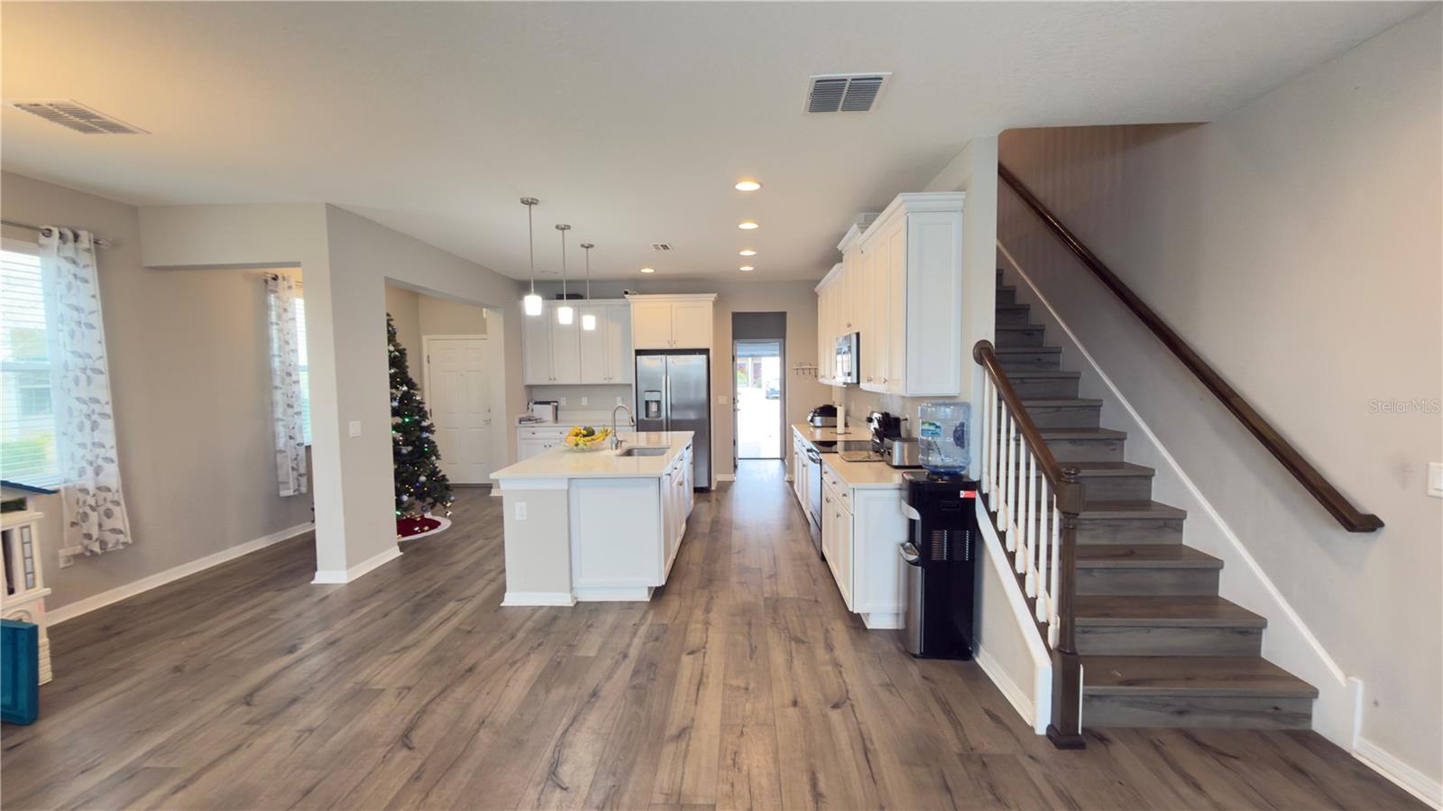 2501 STAPLEFORD PLACE