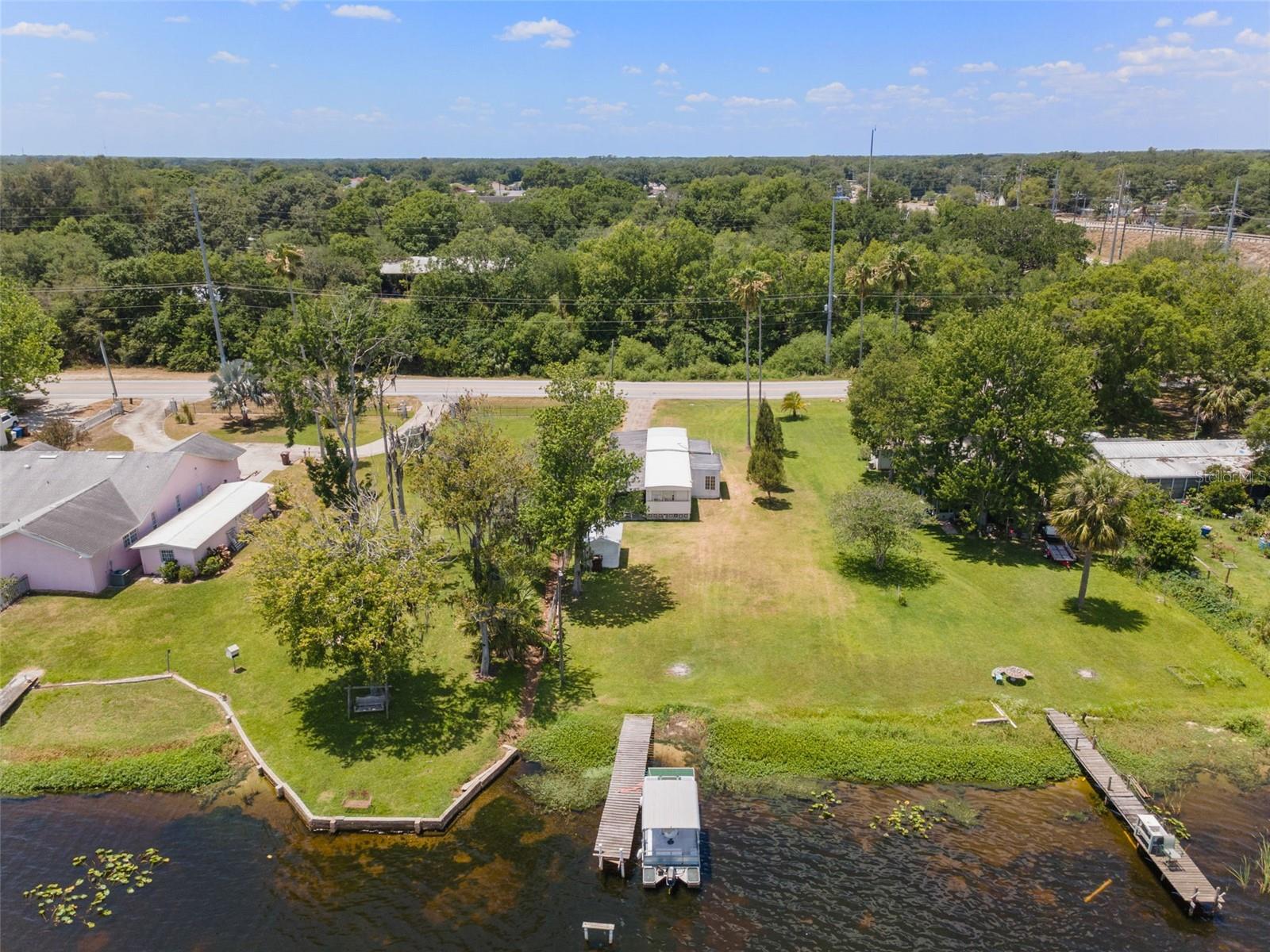 LAKE AGNES AREA (LKFR) (330051) - Residential