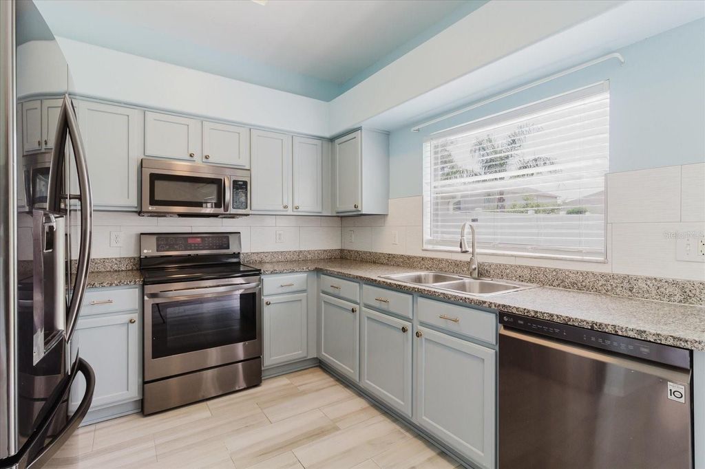 Photo of 7423 Pulteney Dr, Wesley Chapel, FL 33545 (MLS # TB8330305)