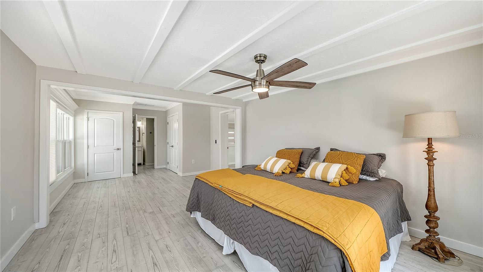 SARASOTA BEACH - Residential