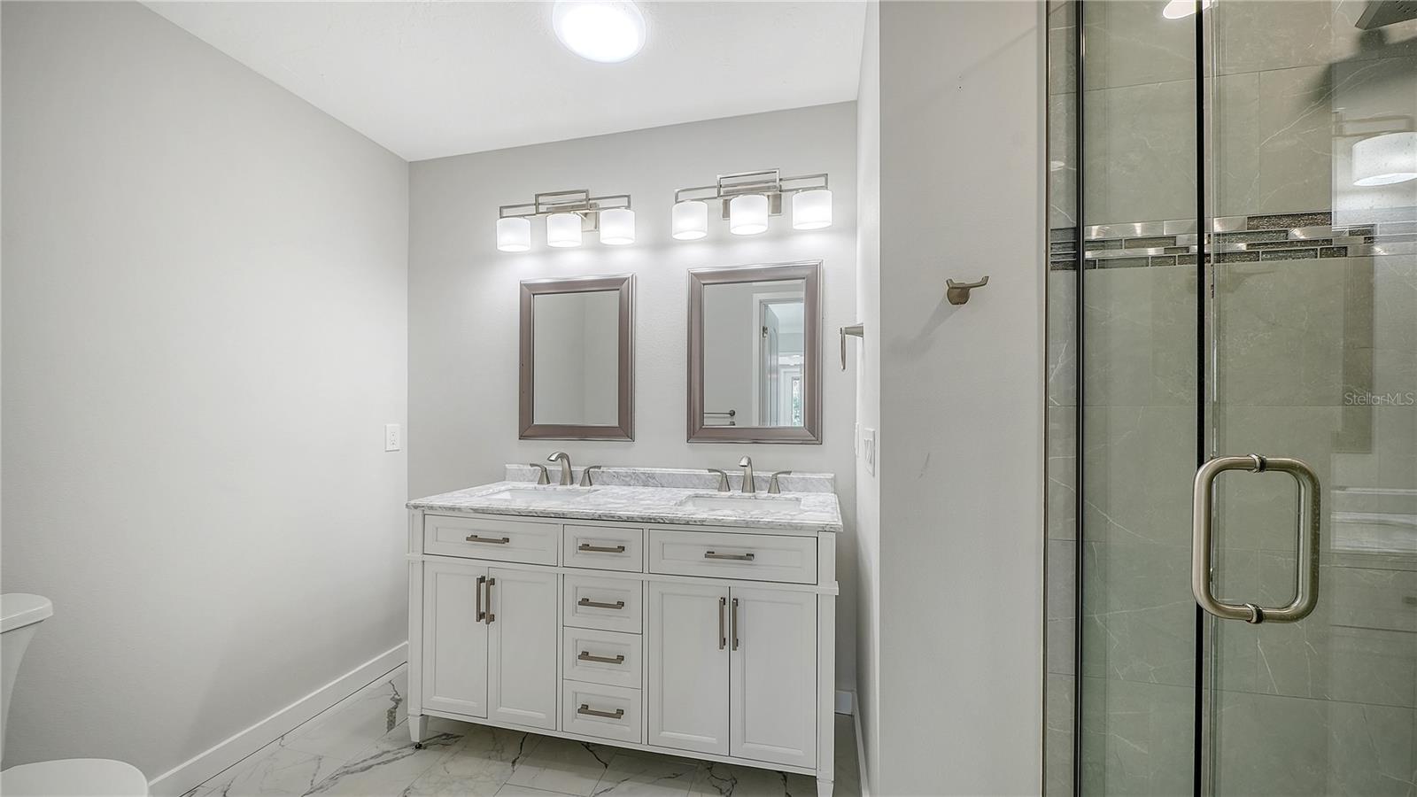 SARASOTA BEACH - Residential