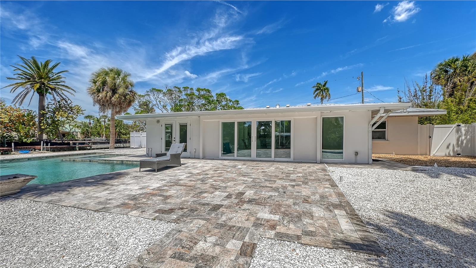 SARASOTA BEACH - Residential