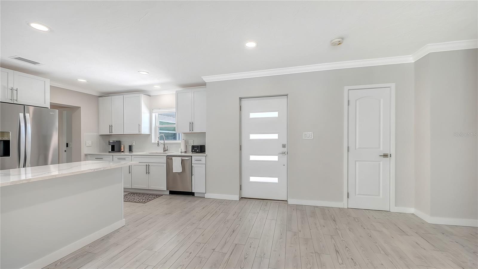 SARASOTA BEACH - Residential