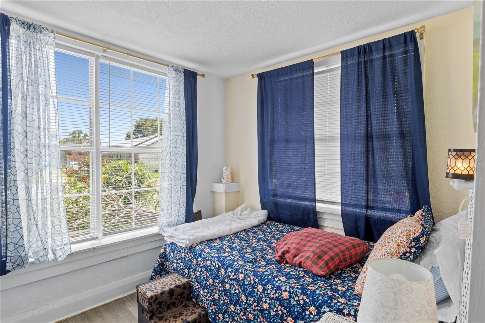 BELLE MEAD - Residential