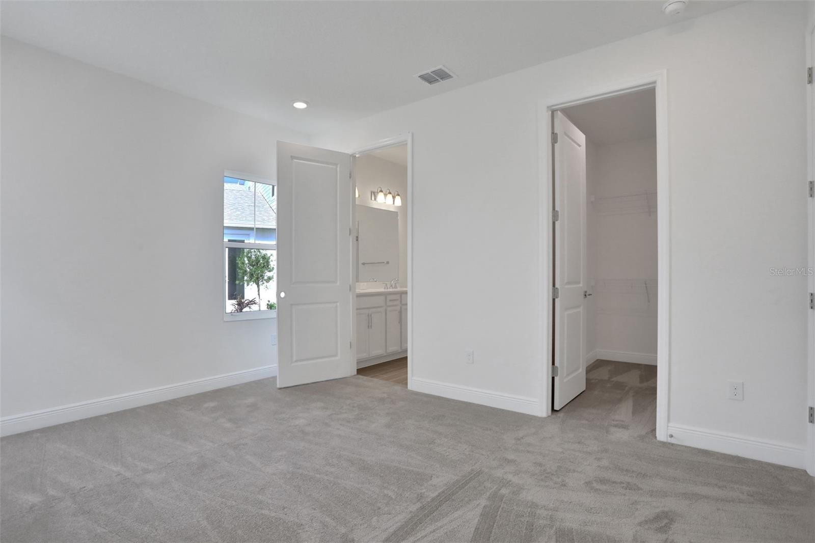 BUNGALOW WALK LAKEWOOD RANCH NEIGHBORHOOD - Residential