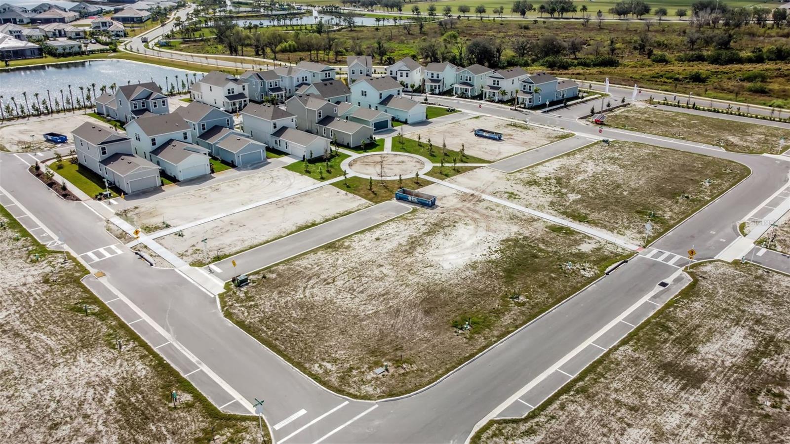 BUNGALOW WALK LAKEWOOD RANCH NEIGHBORHOOD - Residential