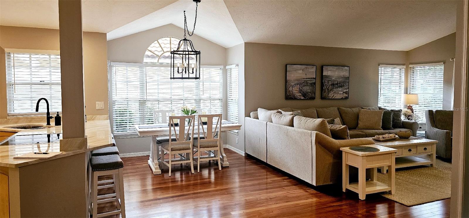 MEADOWS THE - Residential Lease