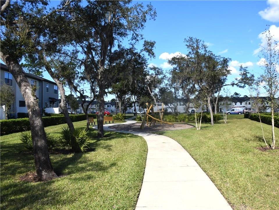 TRAILS/MOSS PARK - Residential Lease