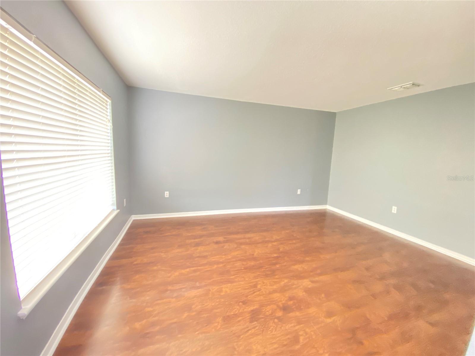 KINGSLAND COUNTRY ESTATE - Residential