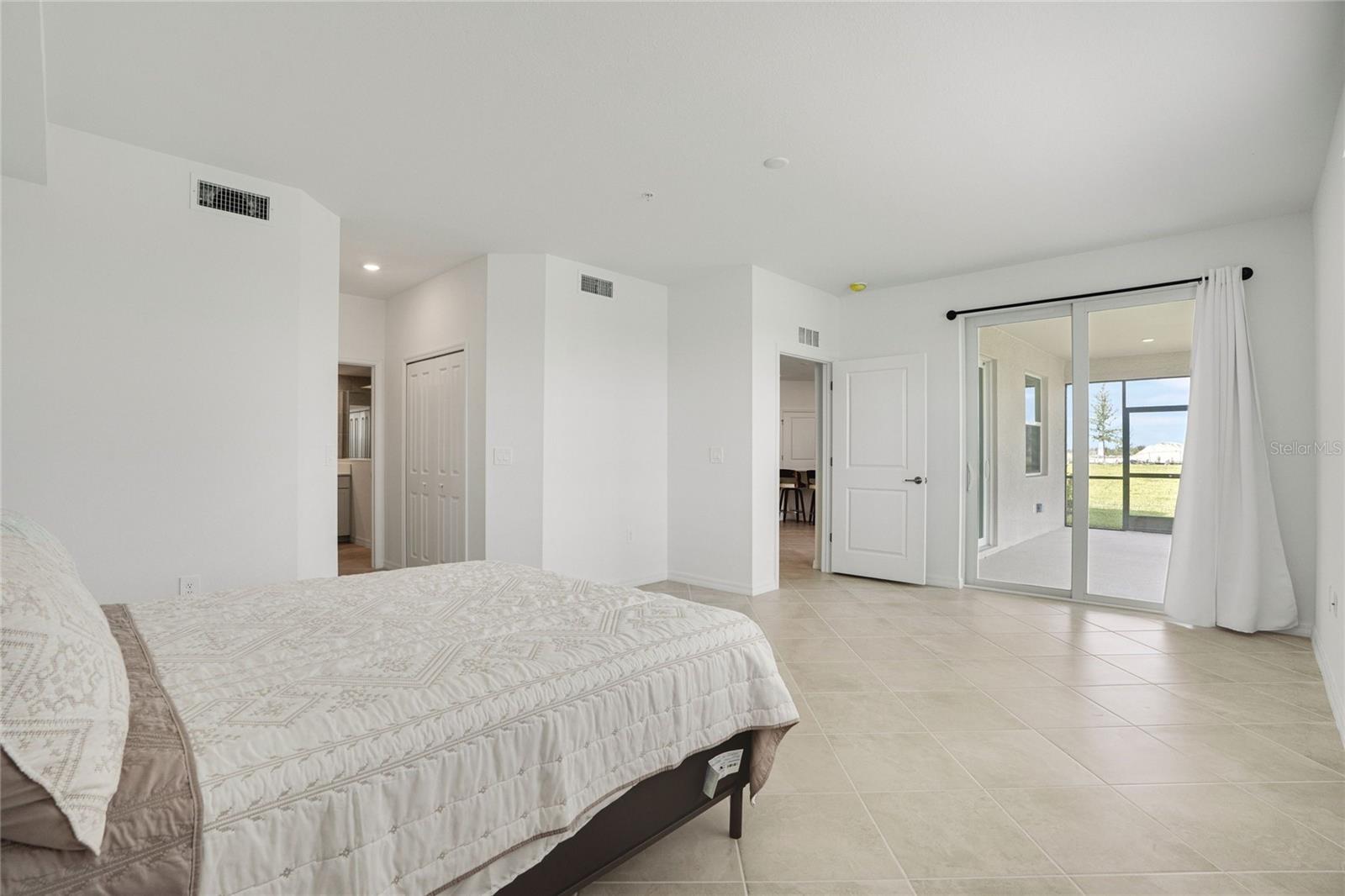 WELLEN PARK GOLF & COUNTRY CLUB - Residential