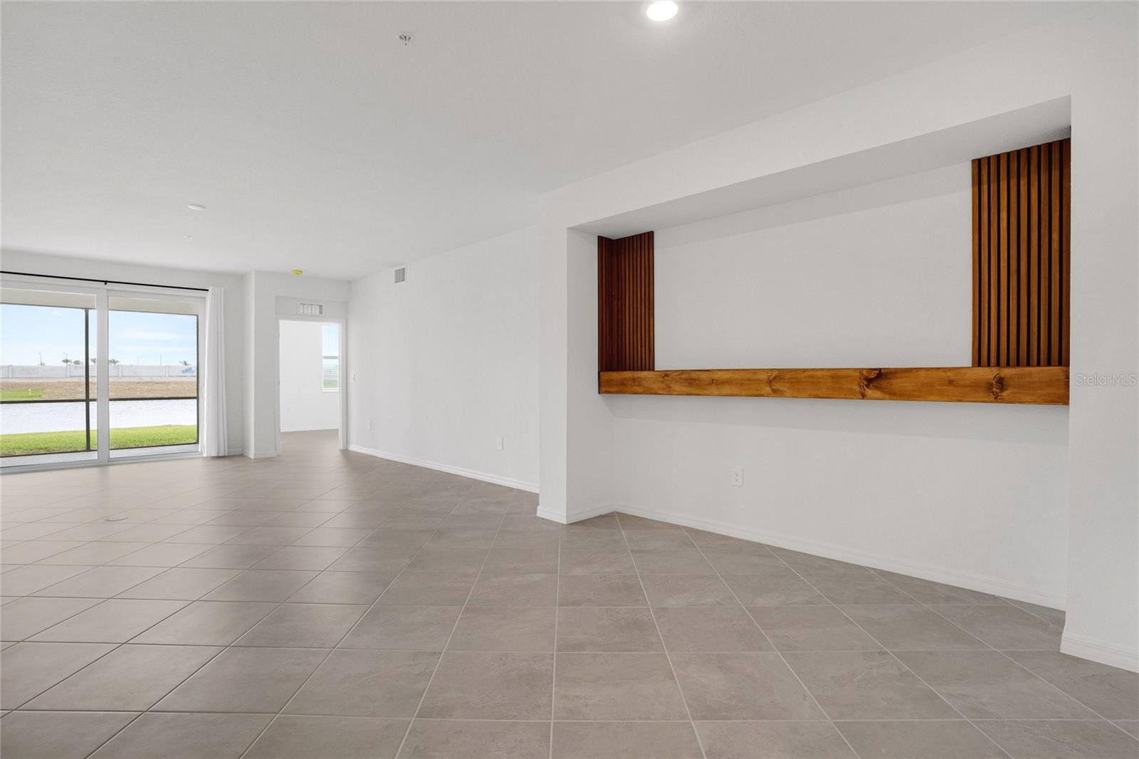 WELLEN PARK GOLF & COUNTRY CLUB - Residential