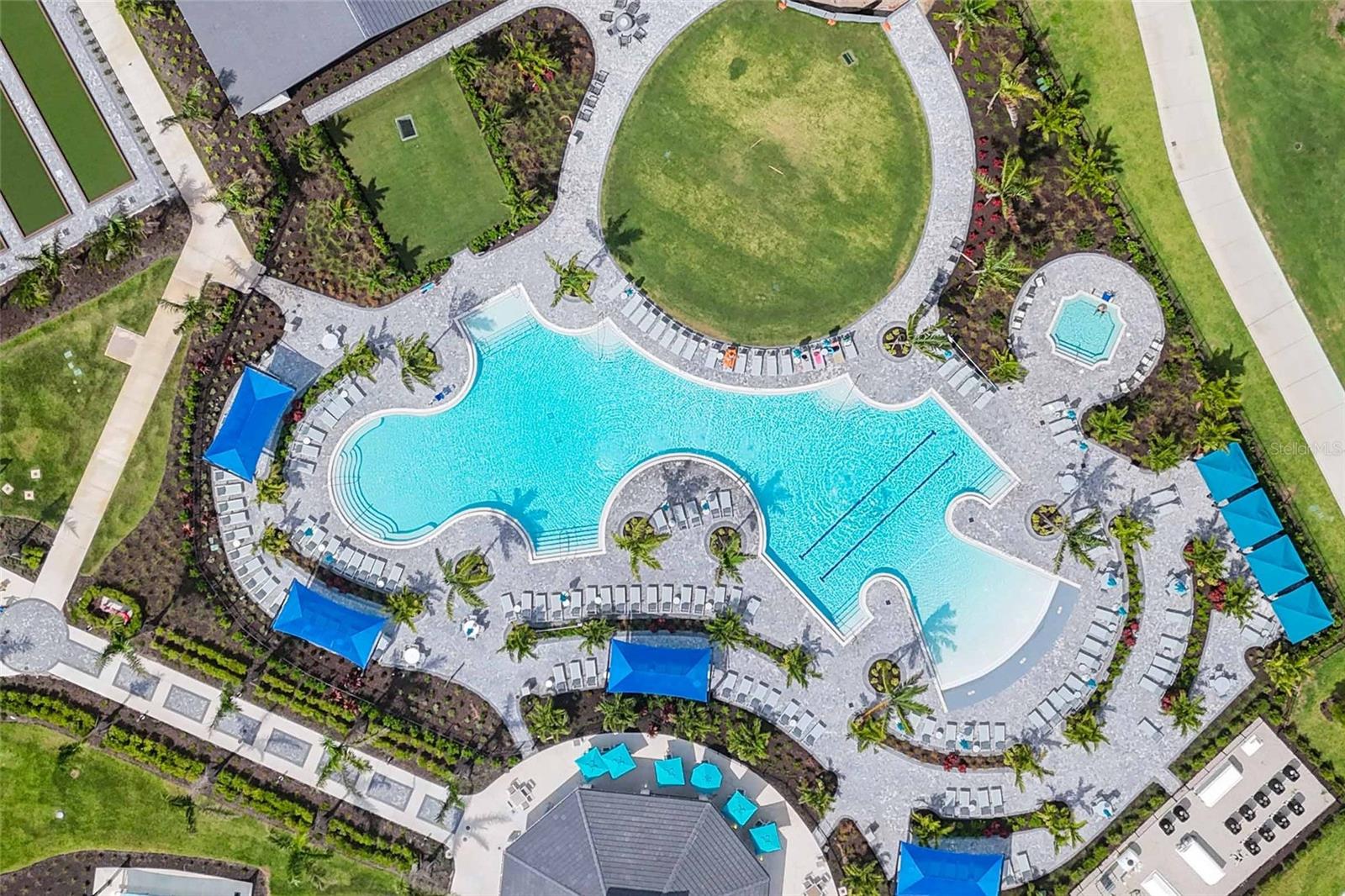 WELLEN PARK GOLF & COUNTRY CLUB - Residential