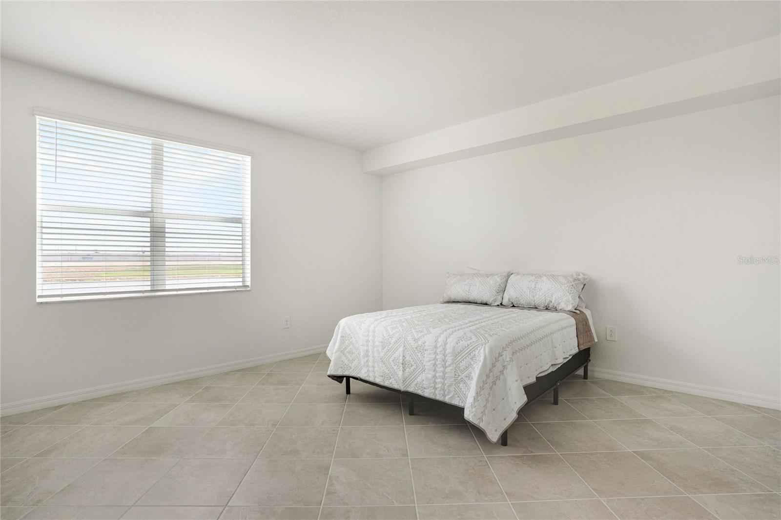WELLEN PARK GOLF & COUNTRY CLUB - Residential