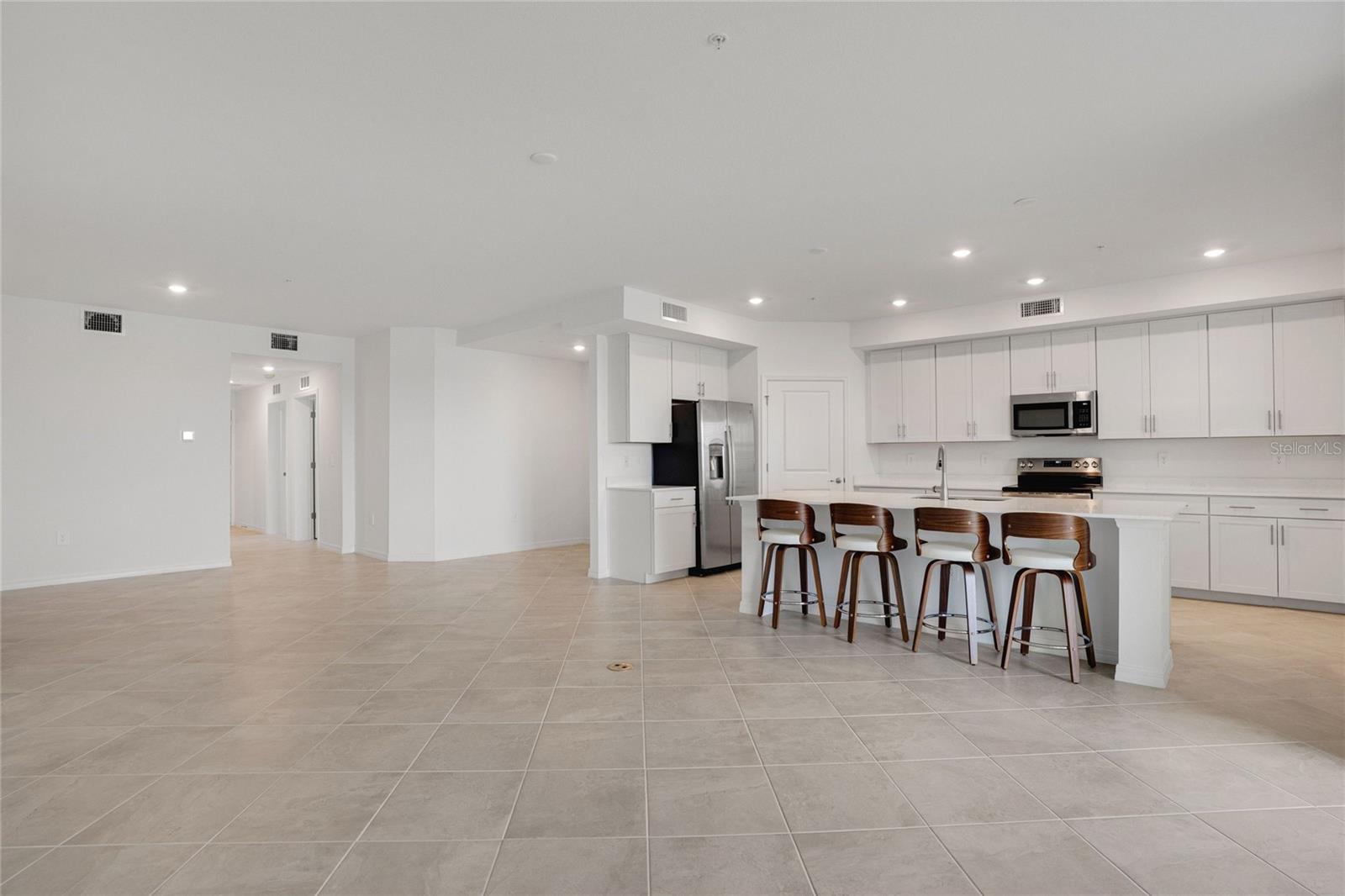 WELLEN PARK GOLF & COUNTRY CLUB - Residential