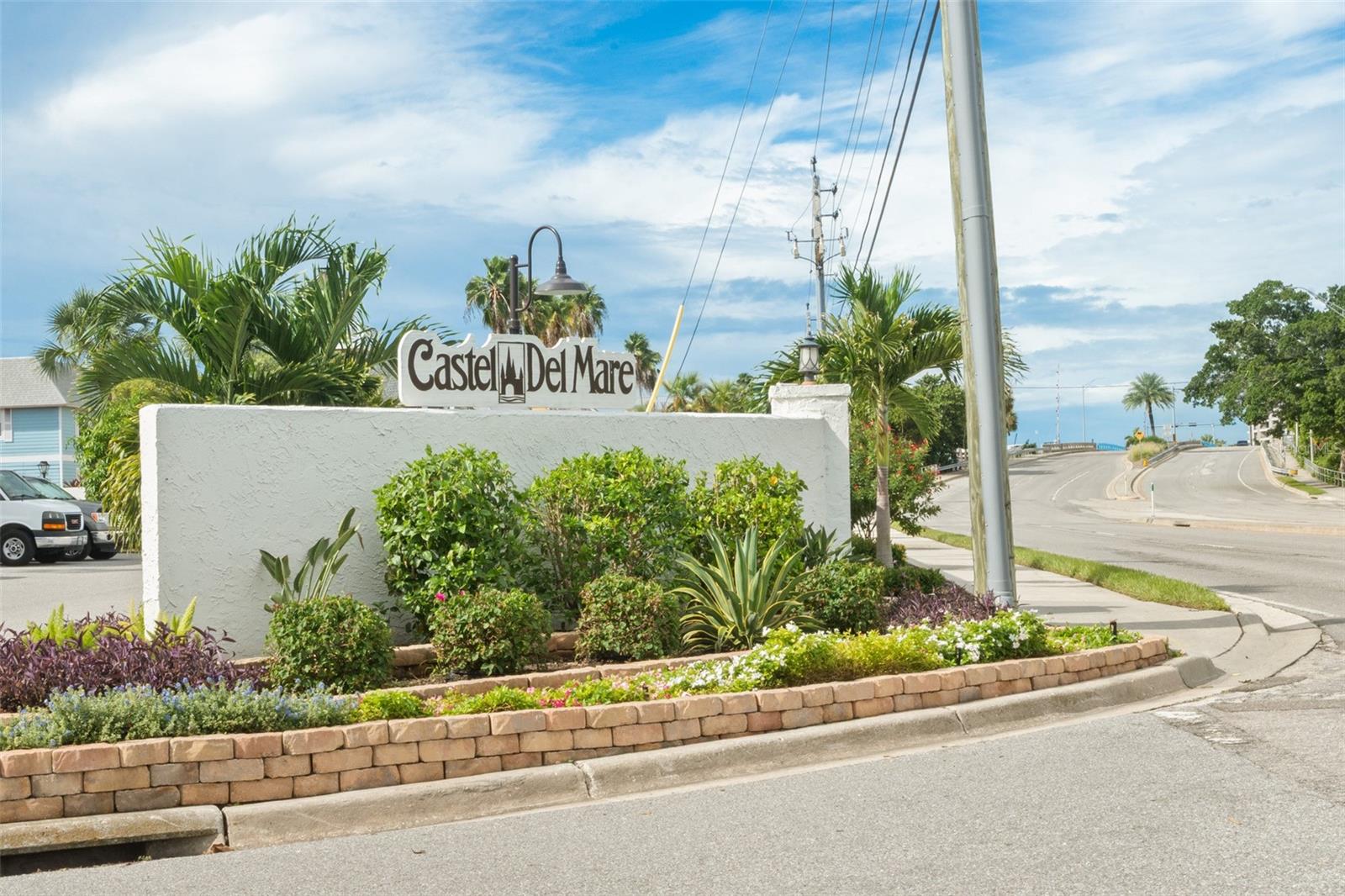1636 STICKNEY POINT ROAD 201, SARASOTA, FL, 34231 3 1636 STICKNEY POINT ROAD 201