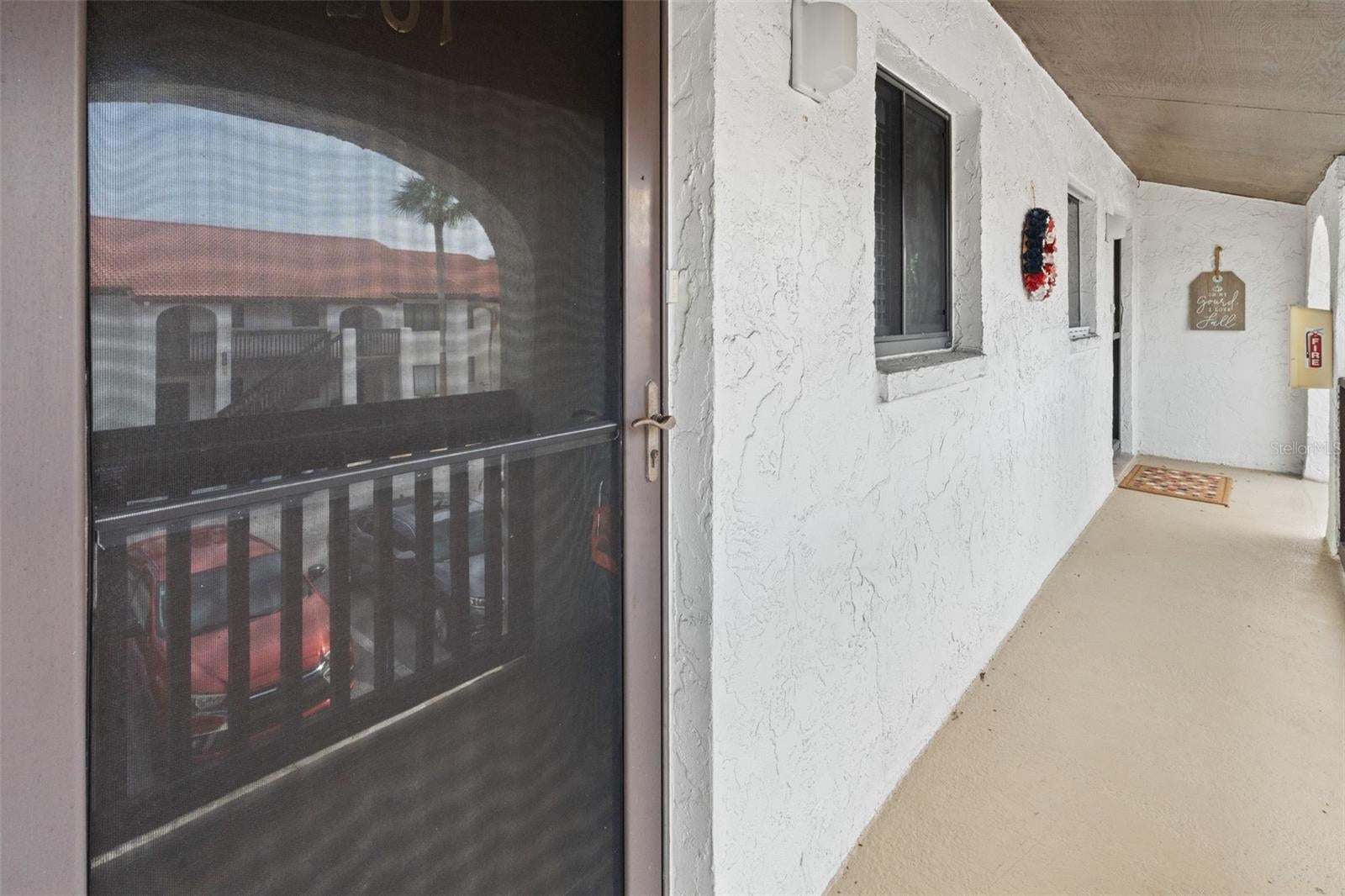 1636 STICKNEY POINT ROAD 201, SARASOTA, FL, 34231 4 1636 STICKNEY POINT ROAD 201