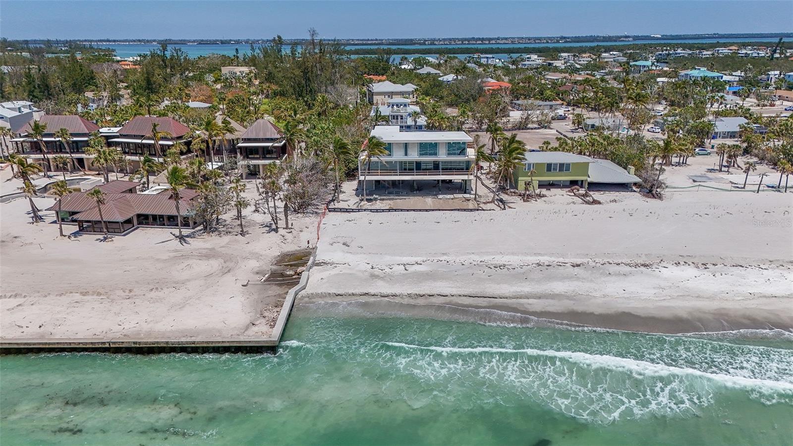 SLEEPY LAGOON - Residential