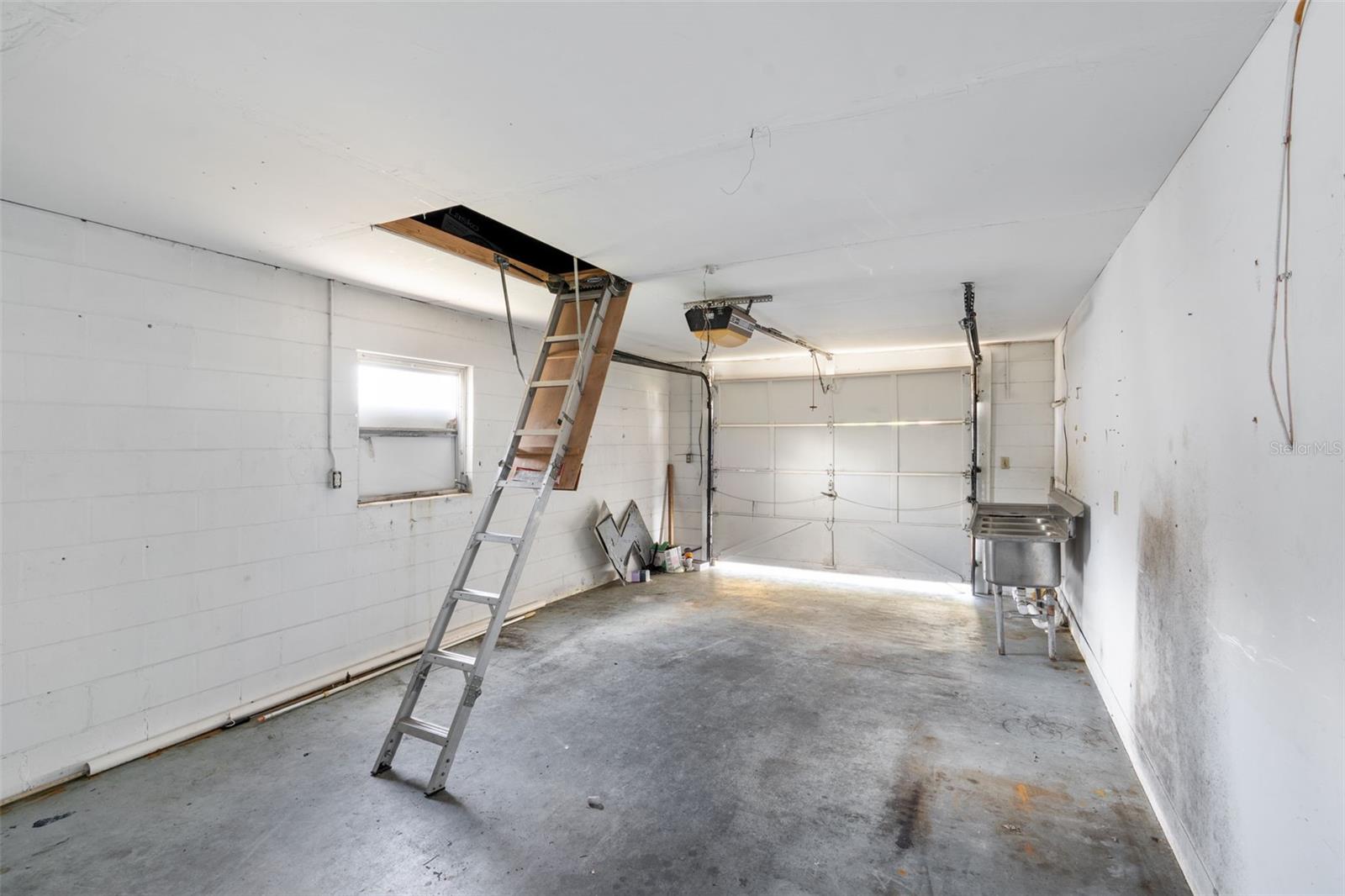 MARION OAKS UN 02 - Residential