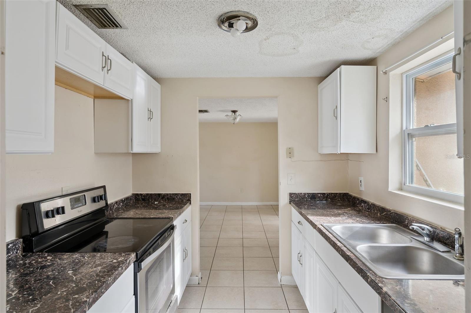 MARION OAKS UN 02 - Residential