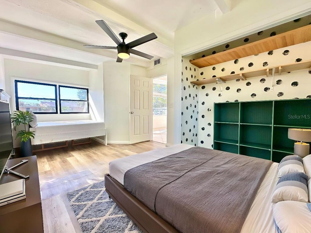 Photo of 6613 Orchard Drive N, St Petersburg, FL 33702 (MLS # O6345874)