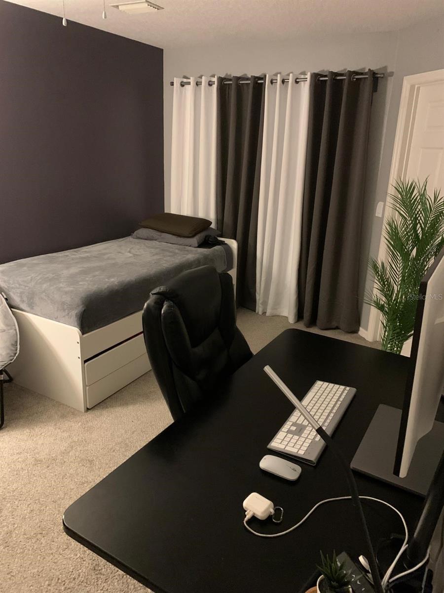 RETREAT AT TWIN LAKES REP - Residential Lease