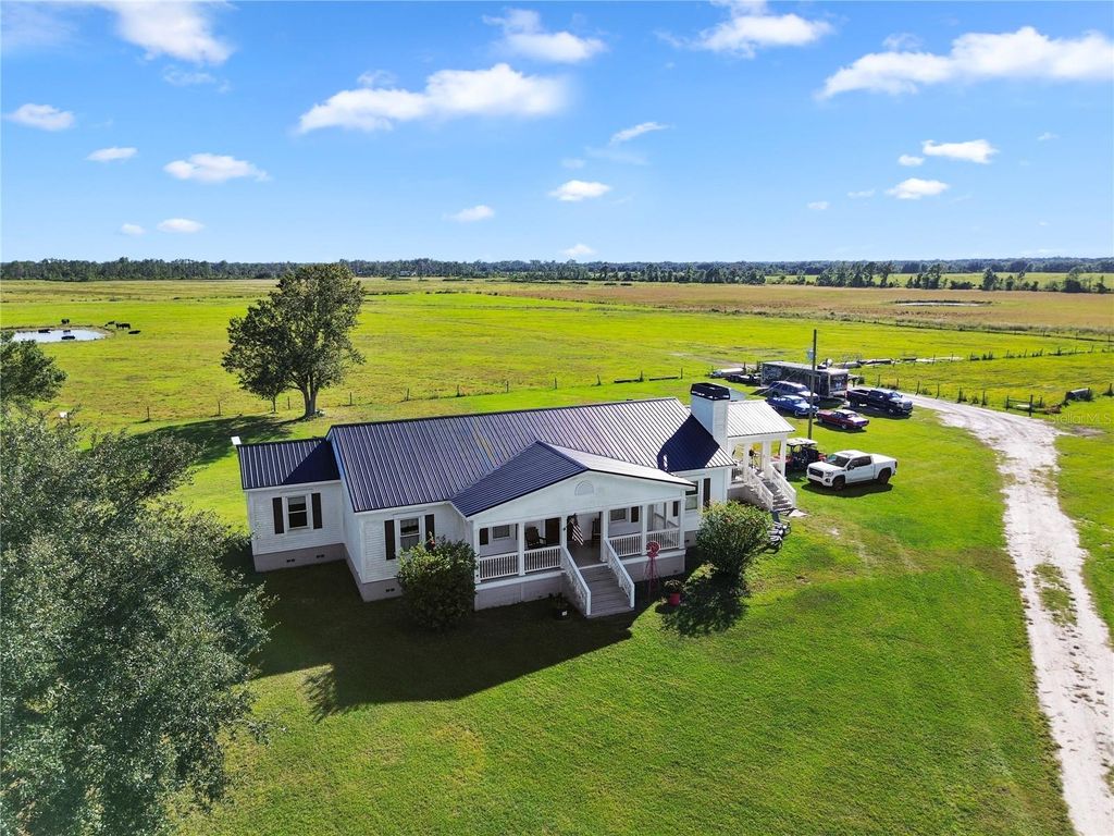Photo of 10807 NW Lily County Line Road, Ona, FL 33865 (MLS # A4668379)