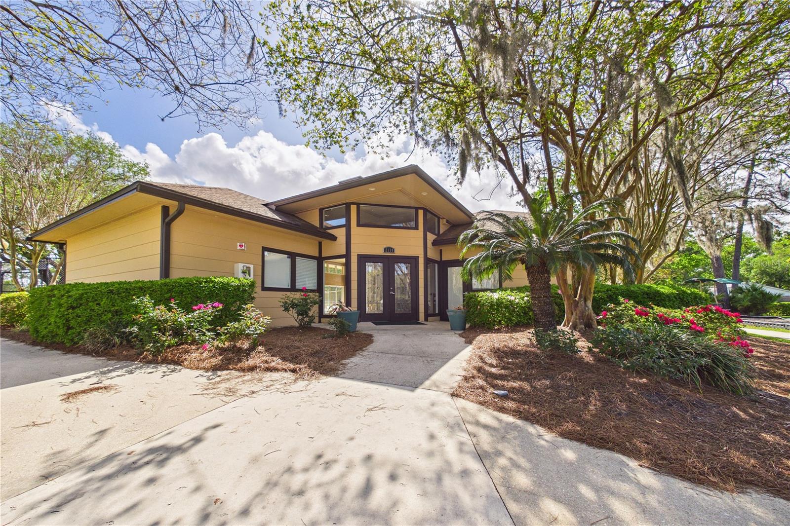 THE WOODS - Residential