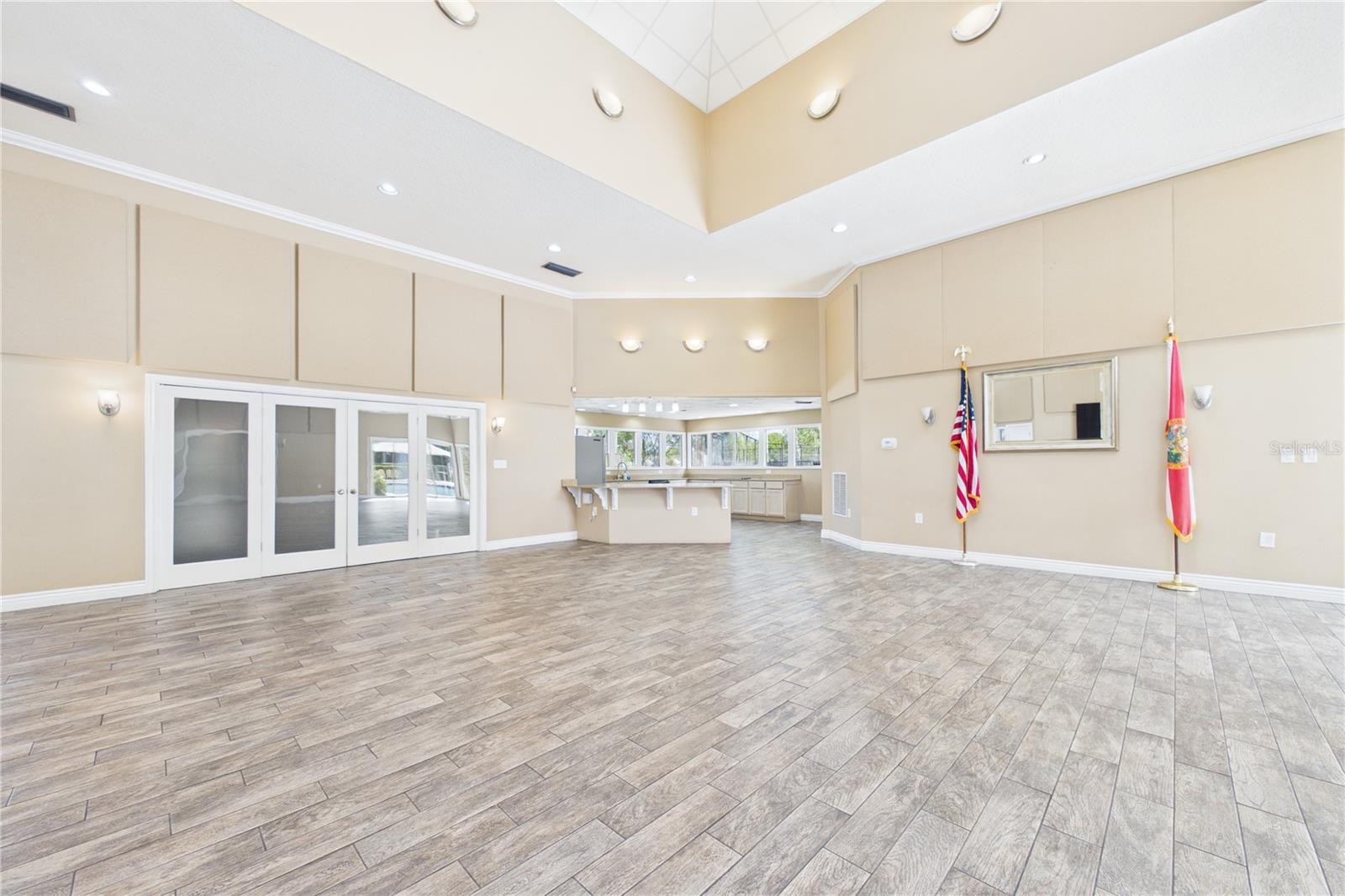 THE WOODS - Residential