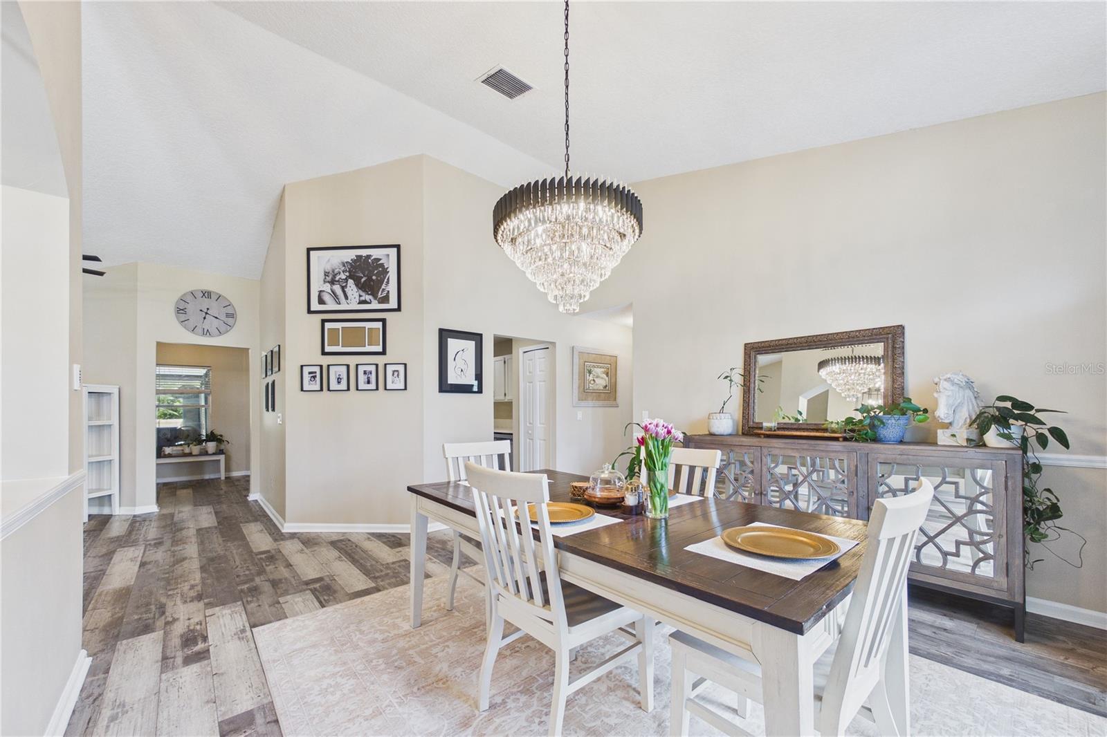 THE WOODS - Residential