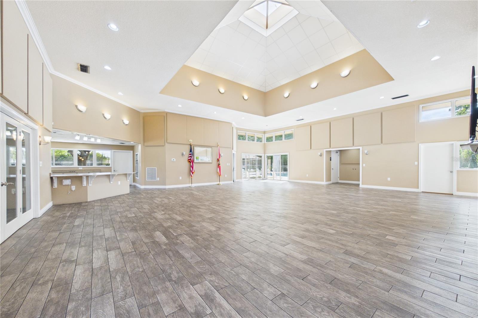 THE WOODS - Residential