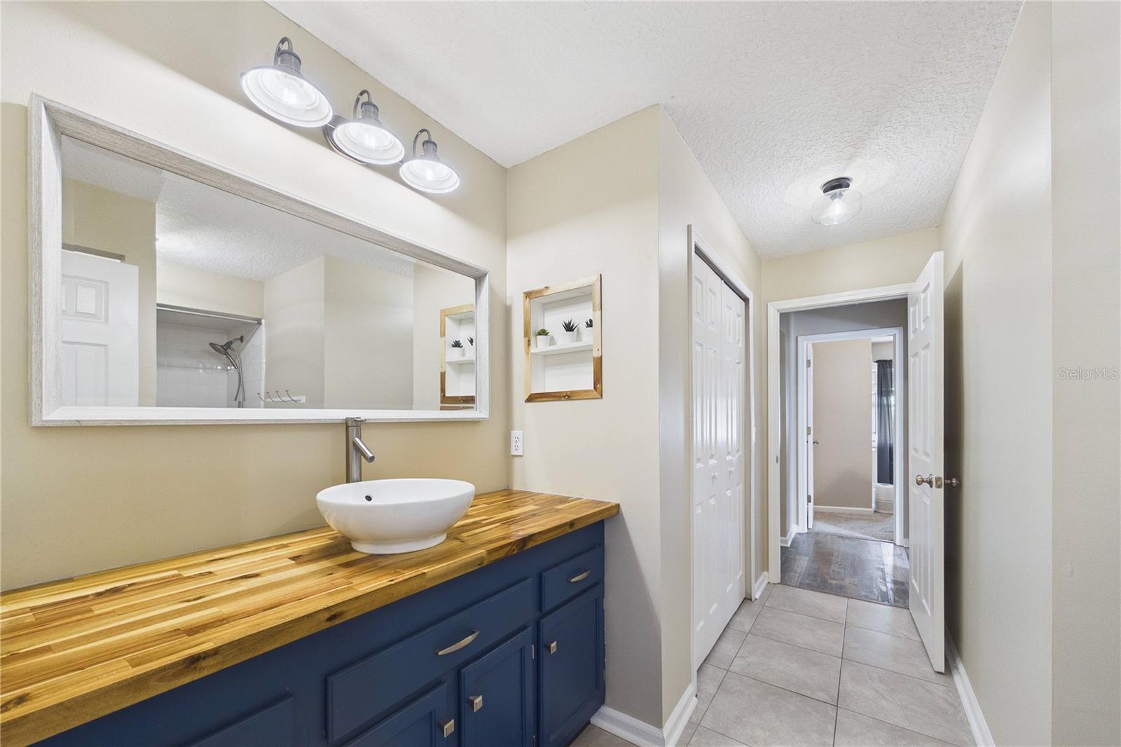 THE WOODS - Residential