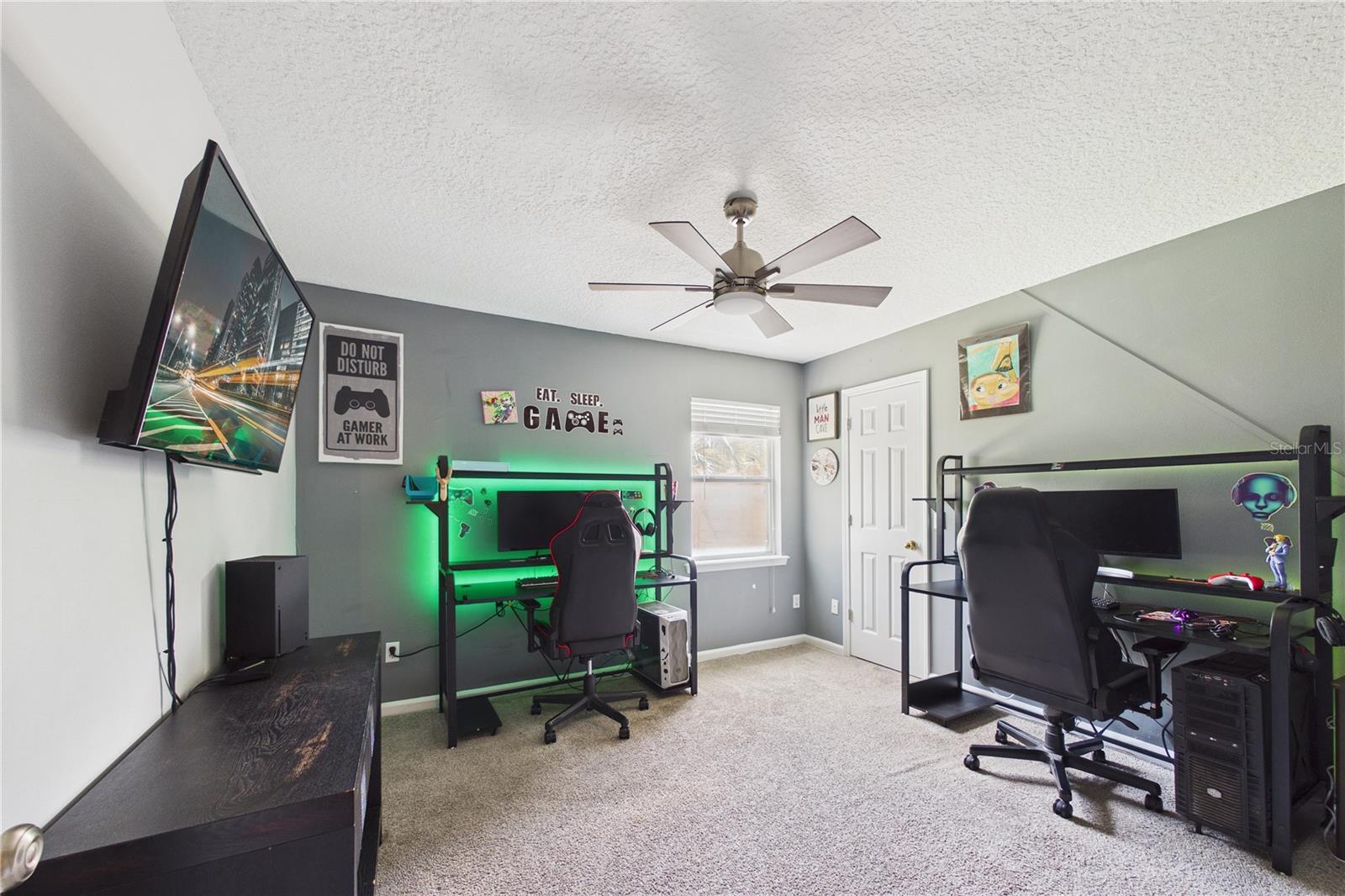 THE WOODS - Residential