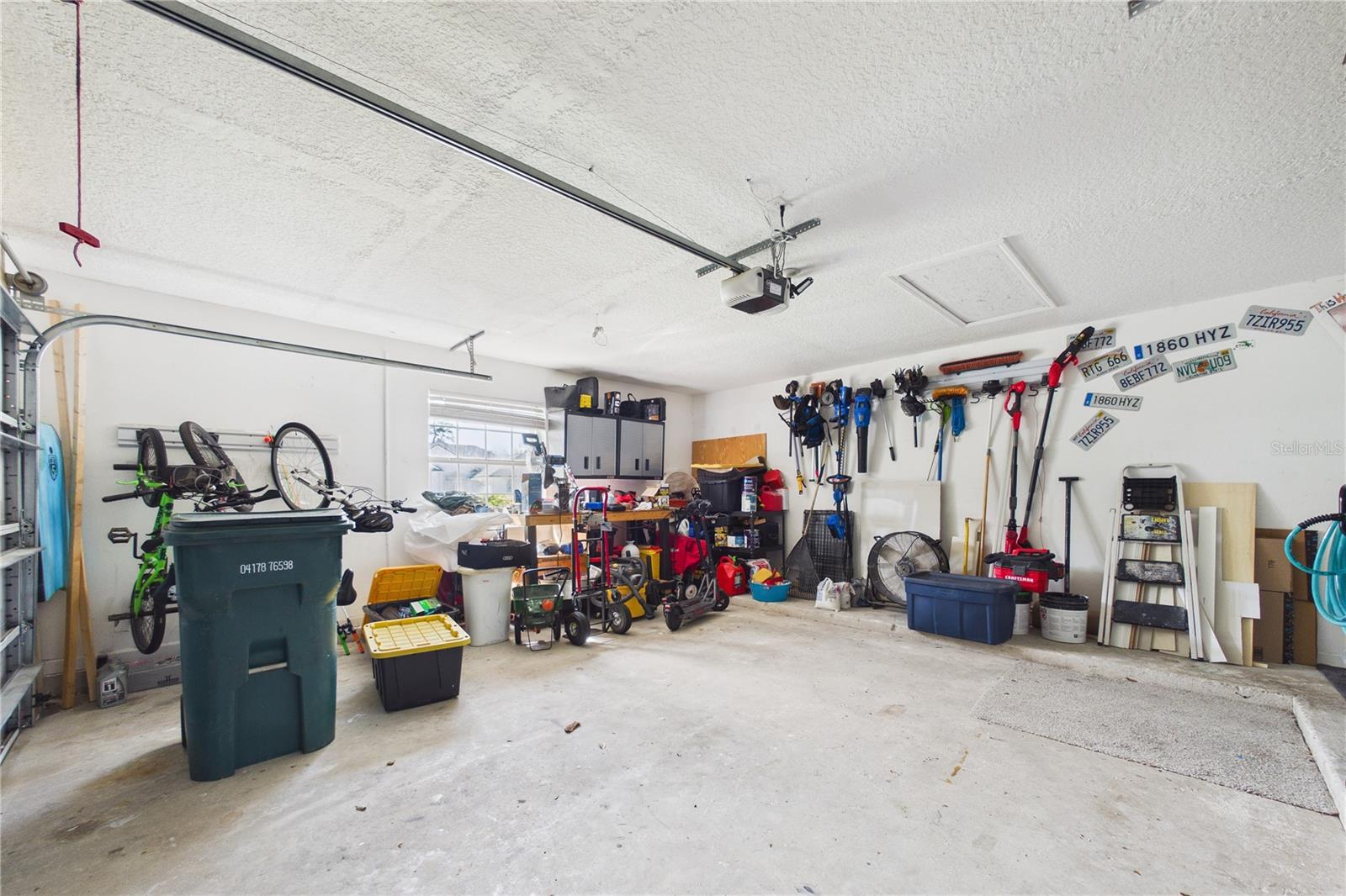 THE WOODS - Residential