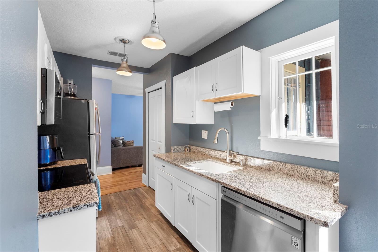 OSTEENS BLK 119 DELAND - Residential