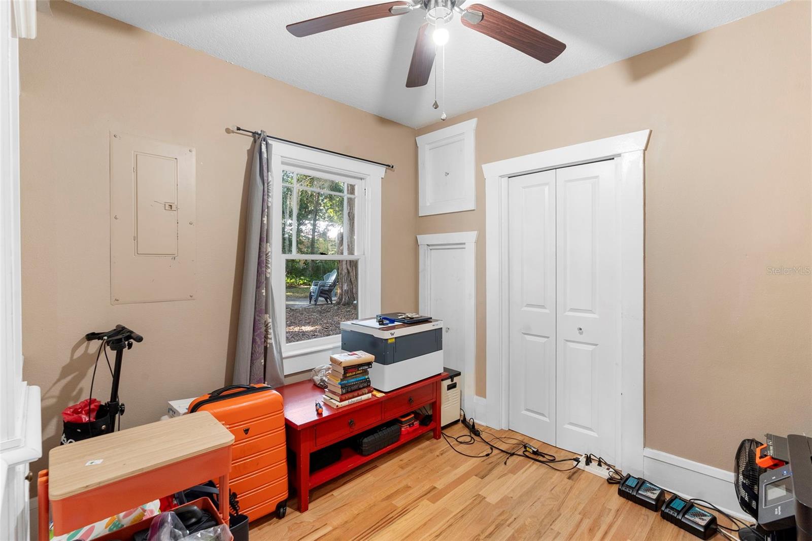 OSTEENS BLK 119 DELAND - Residential