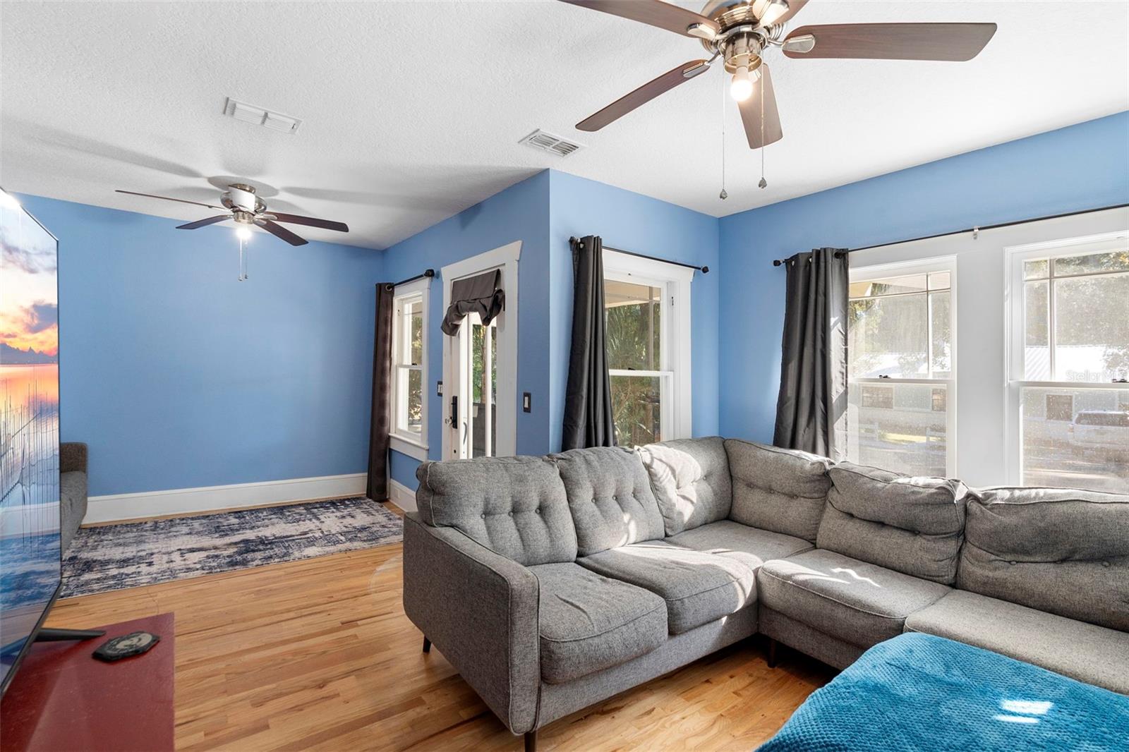 OSTEENS BLK 119 DELAND - Residential