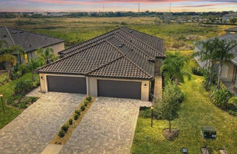 Photo of 5514 Tidal Breeze Cove, Bradenton, FL 34211 (MLS # A4670502)