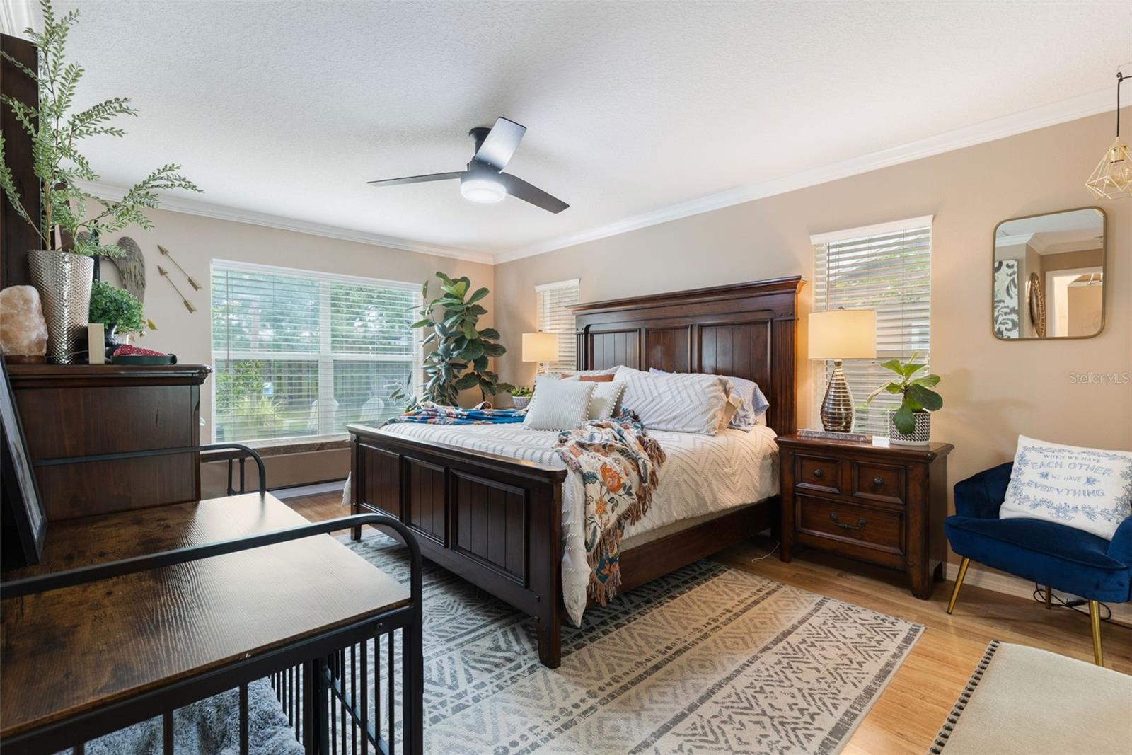 COUNTRY CLUB HILLS - Residential