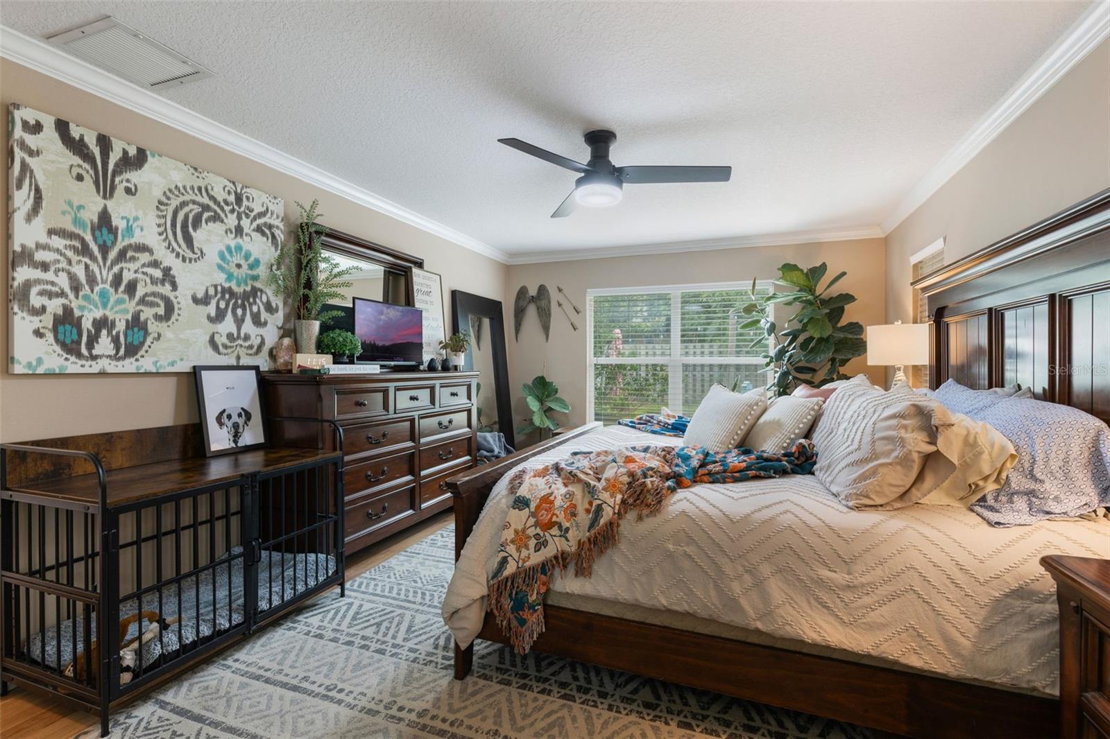 COUNTRY CLUB HILLS - Residential