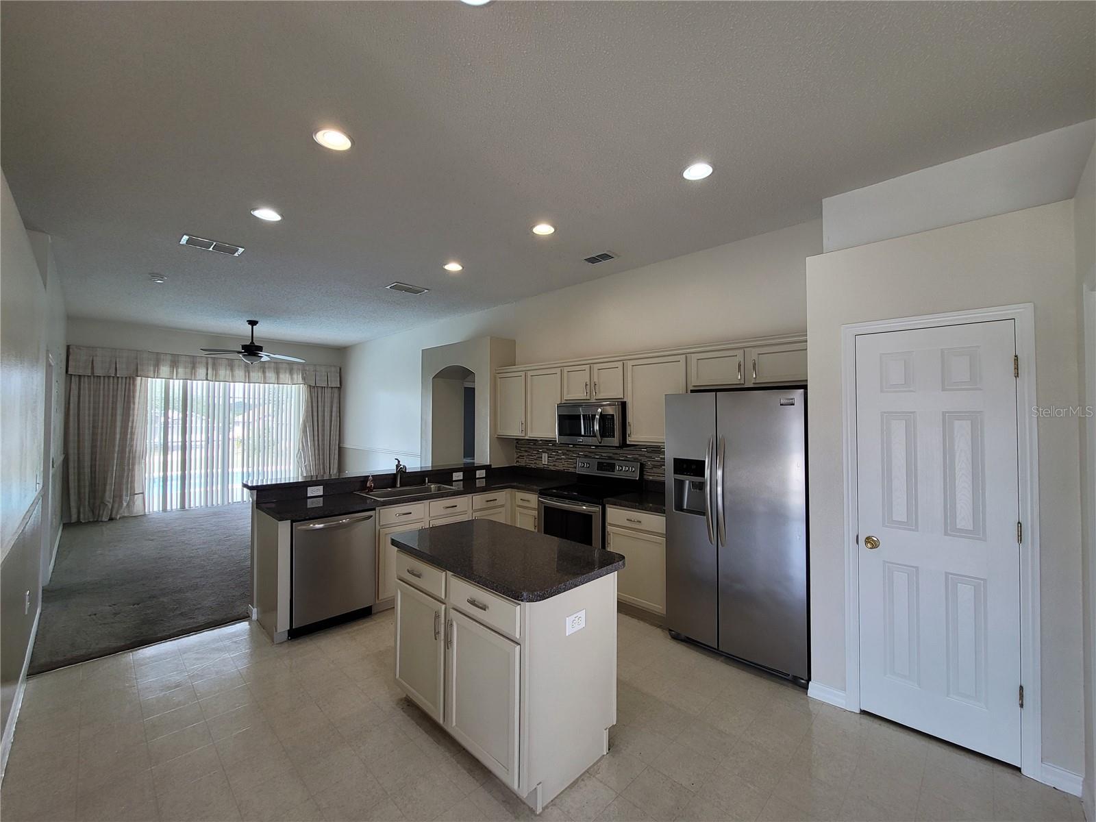 FLORIDA PINES PH 03 - Residential