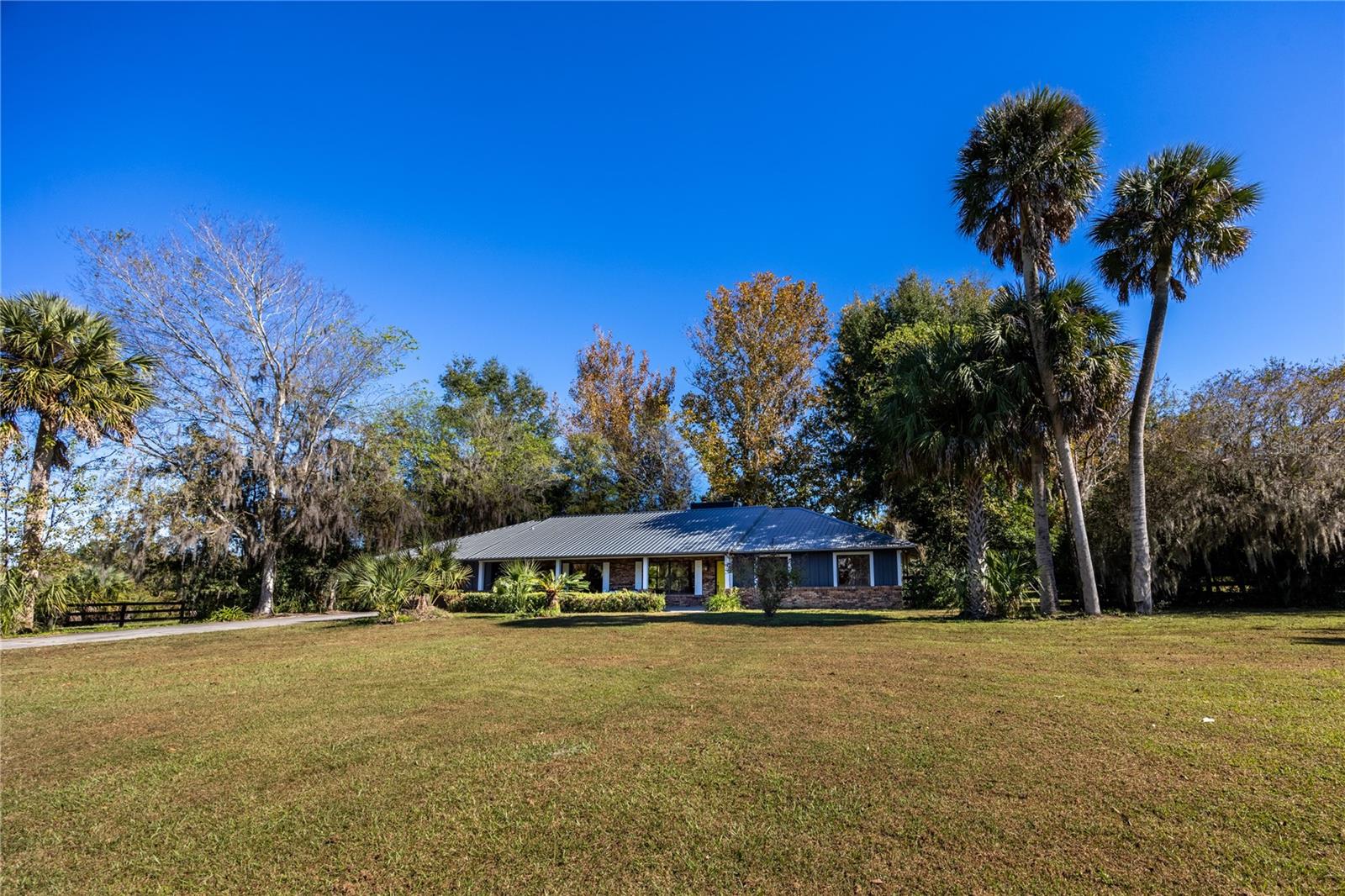 CUT ABOVE - Residential