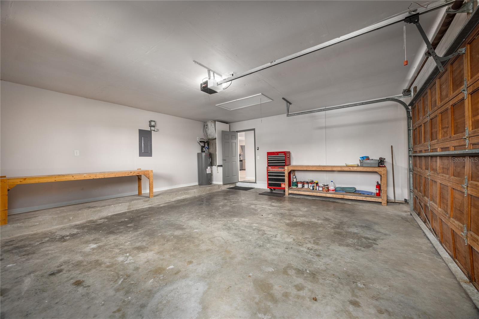 CUT ABOVE - Residential