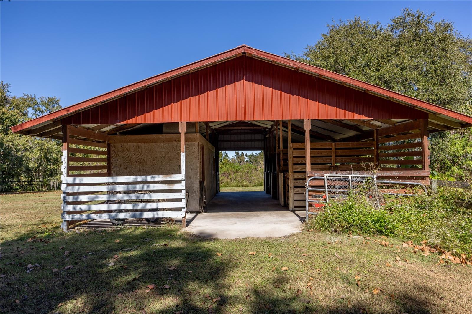 CUT ABOVE - Residential