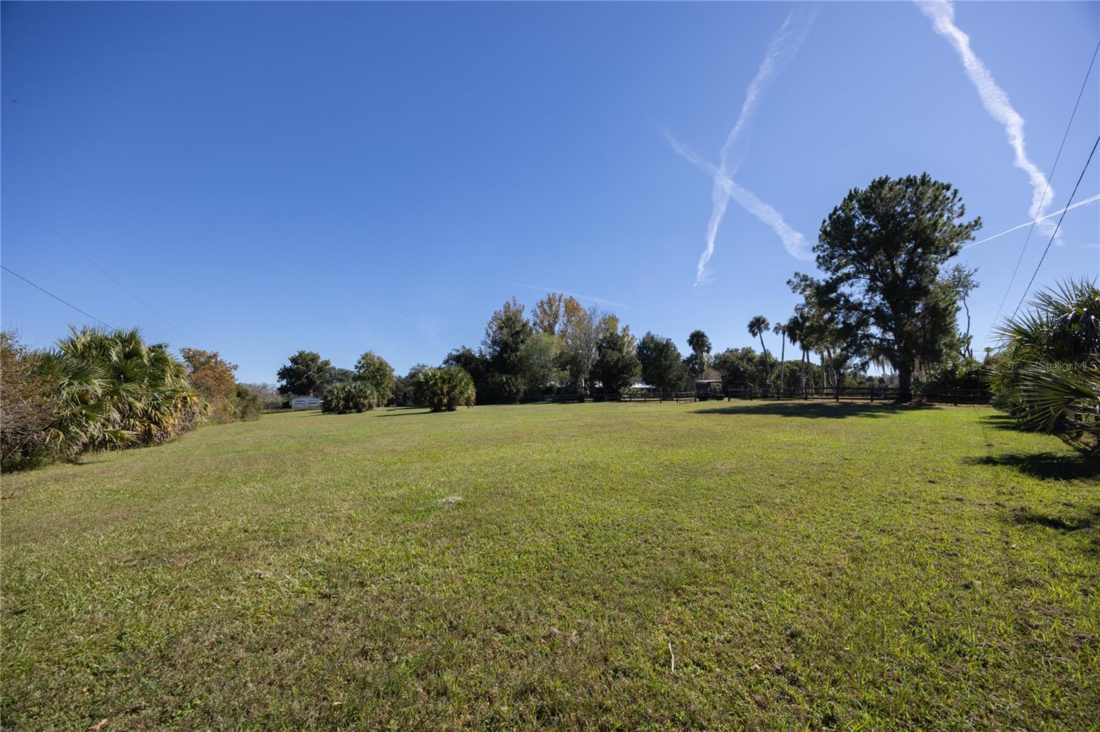 CUT ABOVE - Residential