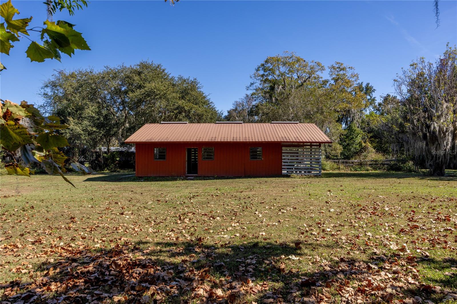 CUT ABOVE - Residential