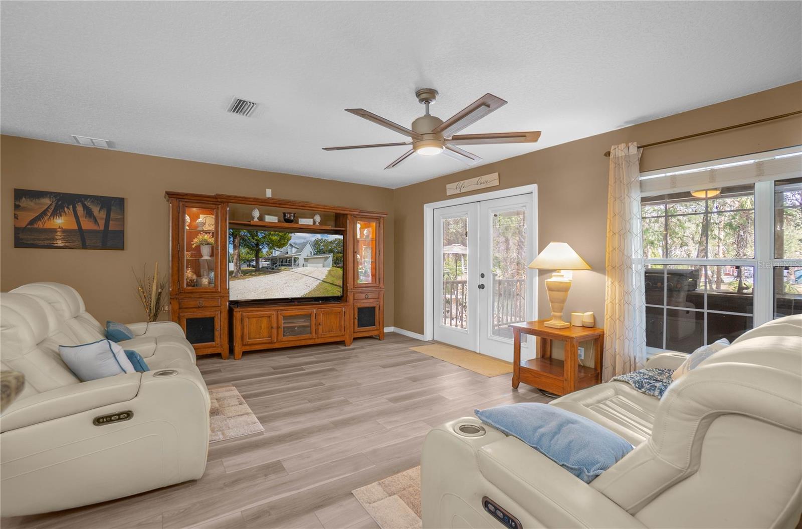 KINGS HARBOR ESTATES UNIT 01 - Residential