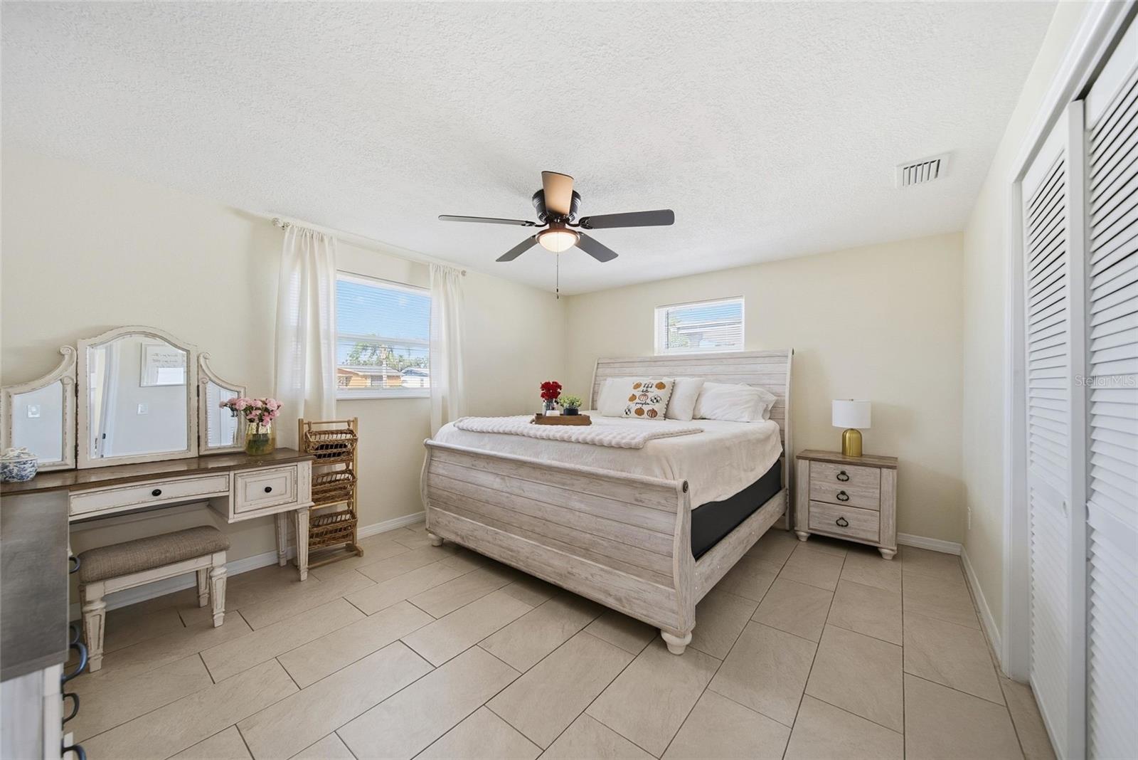 BEACON HILL - Residential