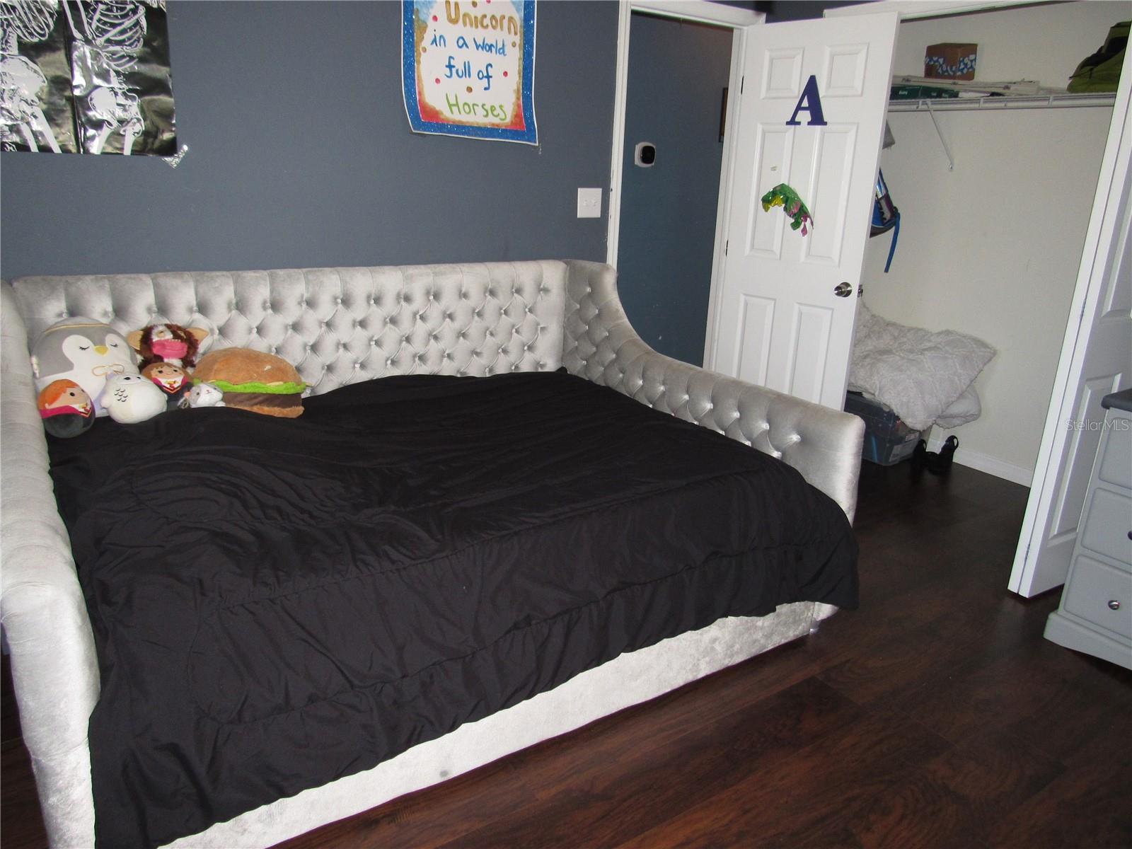 UNPLATTED - Residential