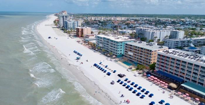 17200 GULF BOULEVARD 408