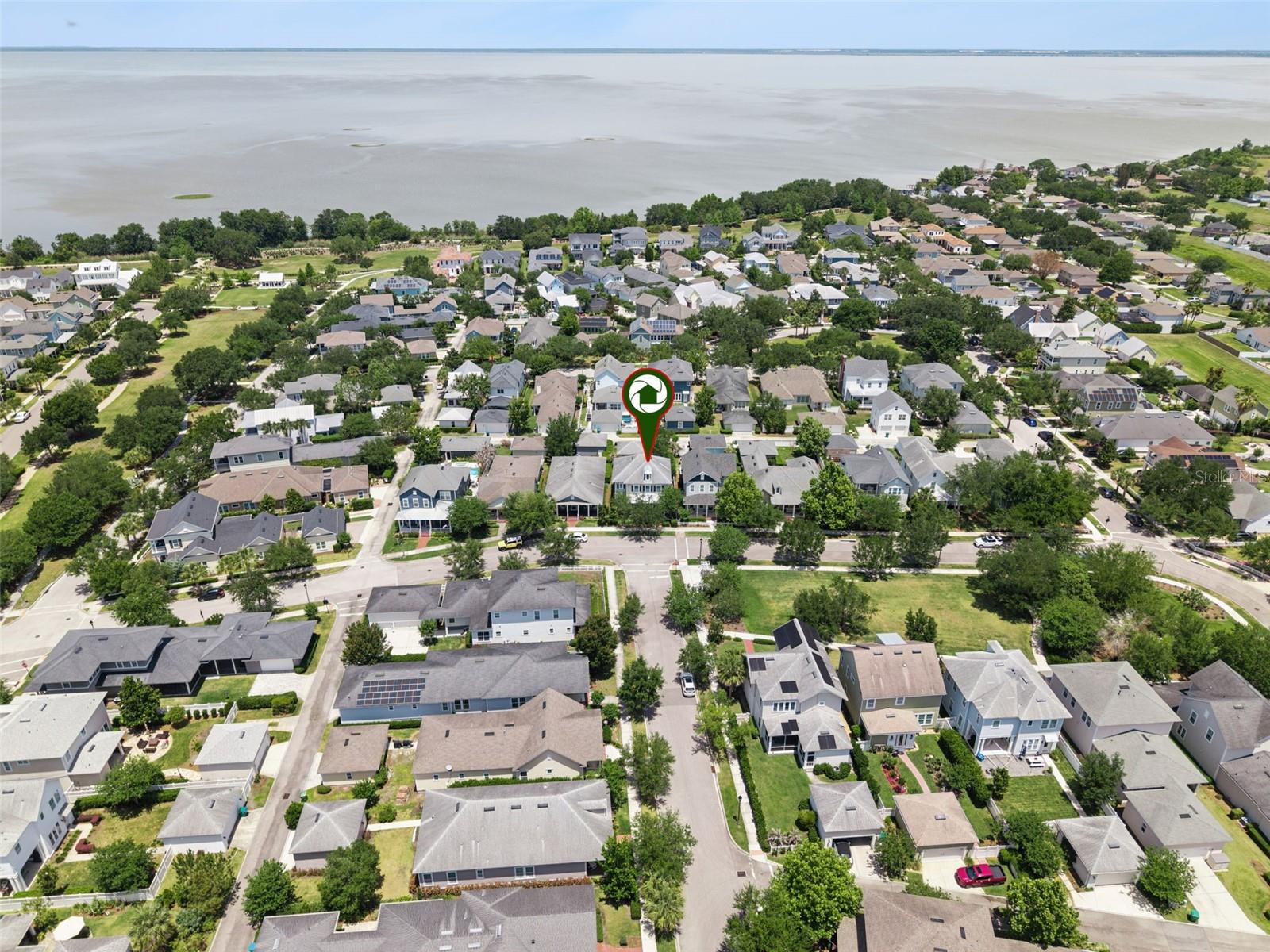 OAKLAND PARK - Residential